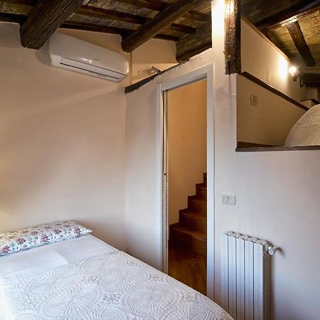 Pantheon Luxury Apartment Rome Ruang foto